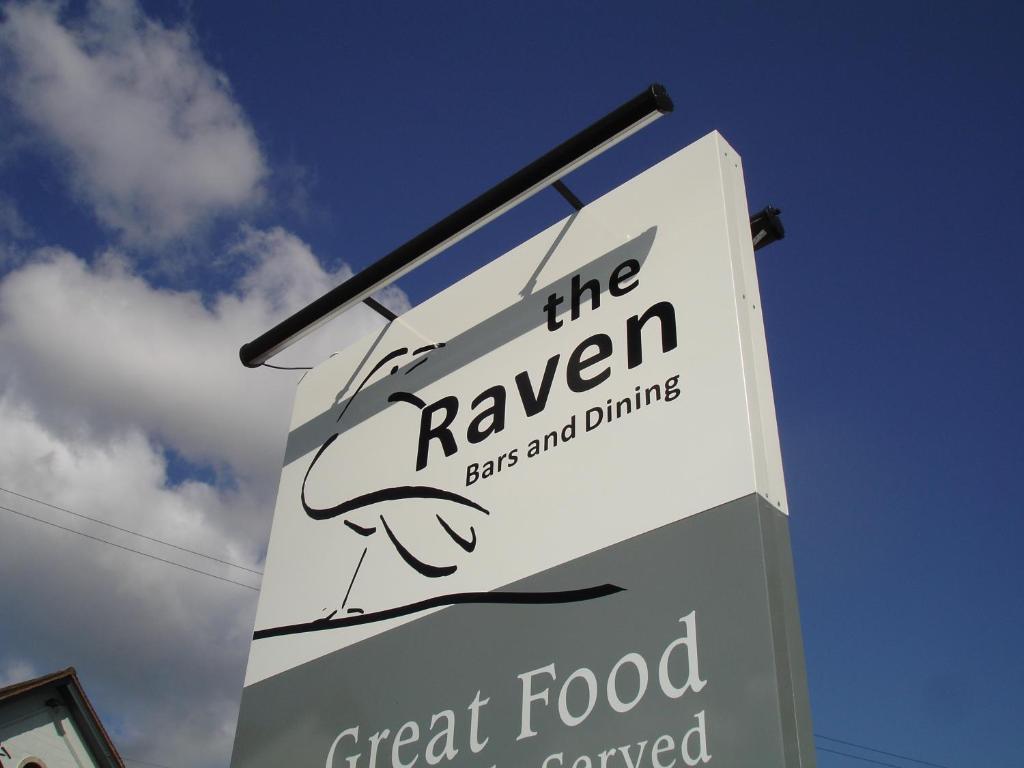 The Raven Hotel Corby Εξωτερικό φωτογραφία